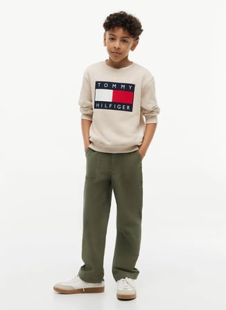 Tommy Hilfiger Siyah Erkek Çocuk Regular Fit Baskılı Sweatshirt KS0KS00709-HERITAGE FLAG SWEATSHIRT
