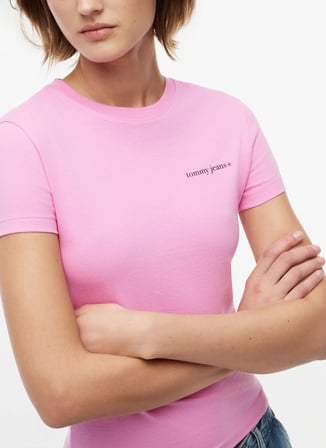 Tommy Jeans Pembe Kadın Bisiklet Yaka Baskılı T-Shirt DW0DW23479TOU