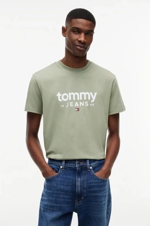 Tommy Jeans Erkek Tişört-DM0DM23376