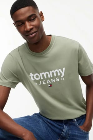 Tommy Jeans Erkek Tişört-DM0DM23376