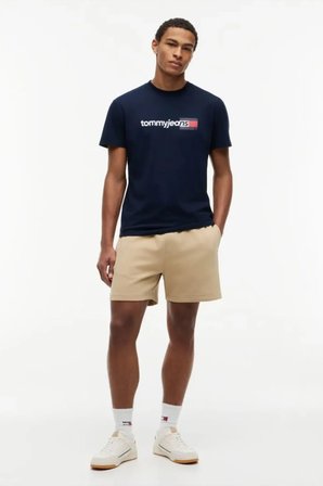 Tommy Jeans Erkek Tişört-DM0DM23406