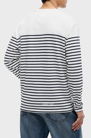 Tommy Jeans %100 Pamuk Regular Fit Bisiklet Yaka Uzun Kollu T Shirt Erkek T SHİRT DM0DM23183 YBH BEYAZ