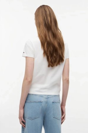 Tommy Jeans Kadın Tişört-DW0DW22905