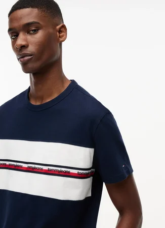 Tommy Jeans Lacivert Erkek Regular Fit Logo Baskılı T-Shirt DM0DM23245C1G TJM REG TAPE TEE, C1G