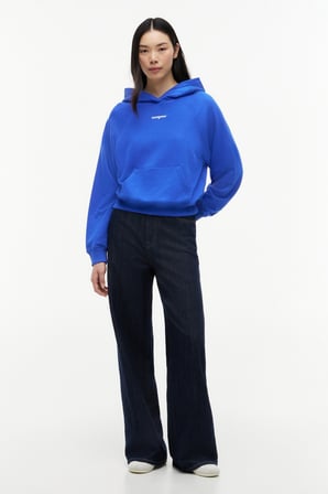 TJW SCRIPT RAGLAN HOODIE