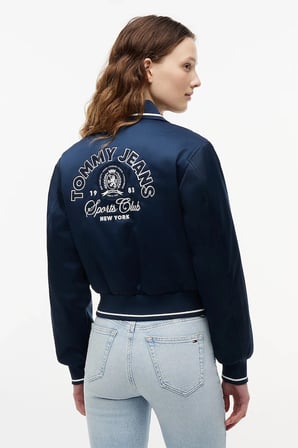 Tommy Jeans Kadın Ceket ve Yağmurluk-DW0DW23153