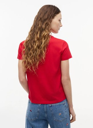 Tommy Jeans Kırmızı Kadın Bisiklet Yaka Baskılı T-Shirt DW0DW22789XK9