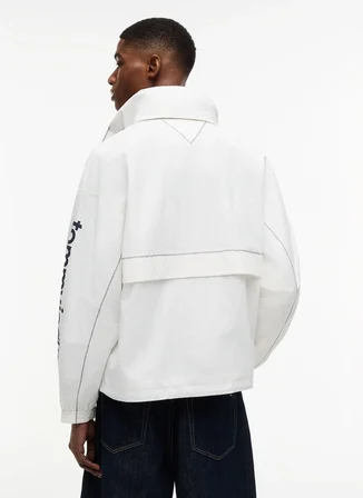 Tommy Jeans Bej Erkek Dik Yaka Oversized Logo Baskılı Mont DM0DM23225YBL TJM HERITAGE SAILING