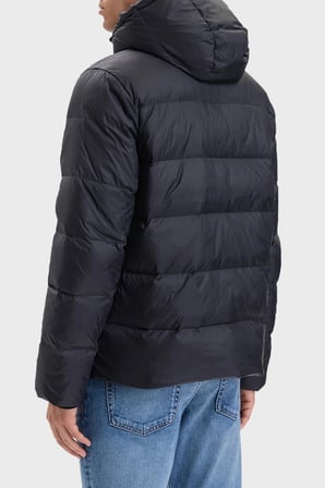 Calvin Klein Kapitoneli Çıkarılabilir Kapüşonlu Şişme Mont LV04RH502GUB1 Erkek MONT LV04RH502G UB1 SİYAH