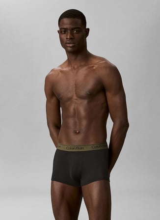 Calvin Klein Siyah Erkek Boxer LV00NB4409HUE_LOW RISE TRUNK 3PK