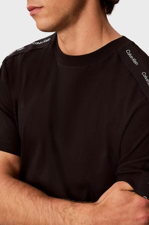 Calvin Klein Logolu % 100 Pamuk Bisiklet Yaka T Shirt LV04RH201GUB1 Erkek T SHİRT LV04RH201G UB1 SİYAH