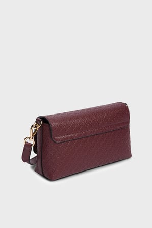 Tommy Hilfiger Logolu Ayarlanabilir Askılı Çanta Kadın ÇANTA AW0AW18997 XUT BORDO