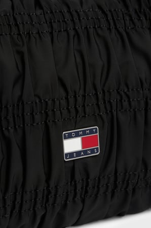 Tommy Jeans Büzgülü Omuz Askılı Çanta Kadın ÇANTA AW0AW19074 BDS SİYAH