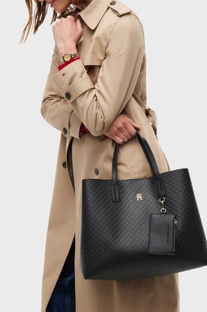 Tommy Hilfiger Logo Desenli Çıkarılabilir Askılı Çanta Kadın ÇANTA AW0AW18923 BDS SİYAH