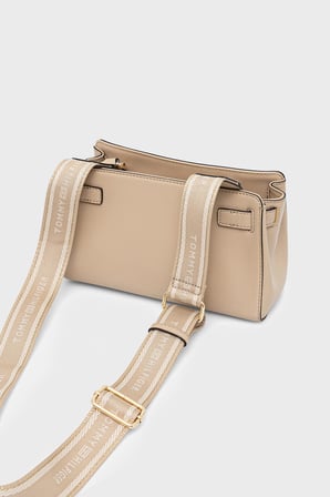Tommy Hilfiger Logolu Ayarlanabilir Askılı Çanta Kadın ÇANTA AW0AW19065 ACC BEJ