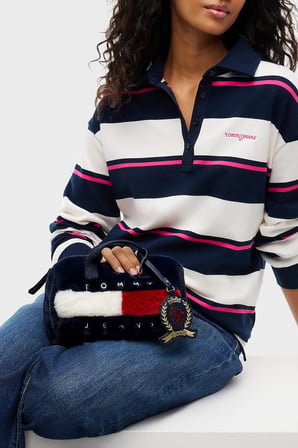 Tommy Jeans Logolu Çıkarılabilir Askılı Peluş Çanta Kadın ÇANTA AW0AW19080 C1G LACİVERT