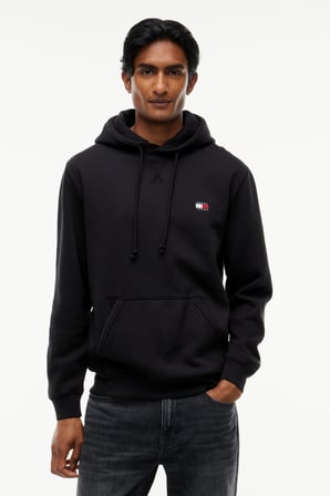 TJM REG BADGE HOODIE EXT