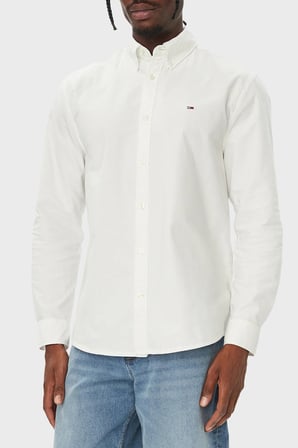 Tommy Jeans Logolu Pamuklu Regular Fit Düğmeli Yaka Gömlek Erkek GÖMLEK DM0DM23711 YBL BEYAZ