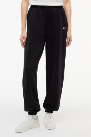 TJW BADGE SWEATPANTS