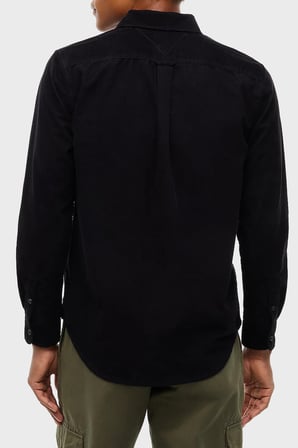 Tommy Jeans Logolu Pamuklu Regular Fit Düğmeli Yaka Gömlek Erkek GÖMLEK DM0DM23517 BDS SİYAH