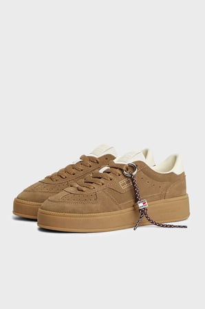 Tommy Jeans Logolu Süet Deri Sneaker Ayakkabı Kadın AYAKKABI EN0EN03122 GWI KAHVE