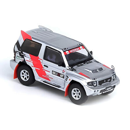 1:64 Diecast Mitsubishi Pajero Evolution Silver Model Araba Inno Model Araba