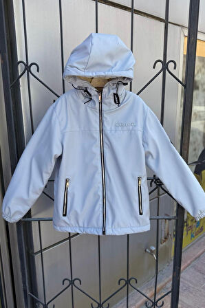 Erkek Çocuk Sabit Kapüşonlu Metal Armalı İçi Kürklü Mont KM3987