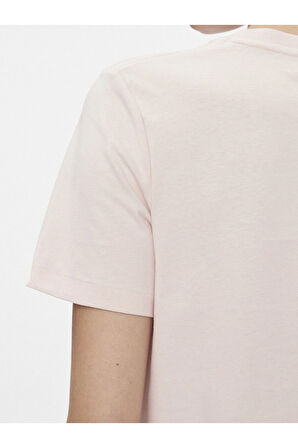 Modern Pamuklu Kadın T-Shirt