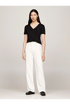 V Yaka Slim Tişört