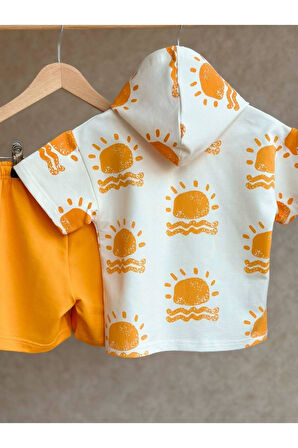 Erkek Çocuk Kapüşonlu Pamuklu Takim (2-8 yaş )