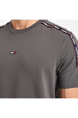 Kömür Markalı Bantlı Tişört