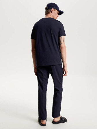 %100 Pamuklu Göğüs Baskılı T-Shirt