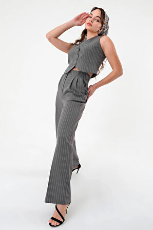 Kadın Gri Çizgili Yelek Pantolon Takım