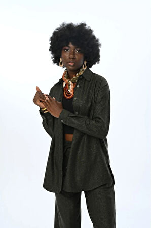 KADIN İNCE ÇİZGİLİ SİMLİ OVERSİZE KESİM GÖMLEK