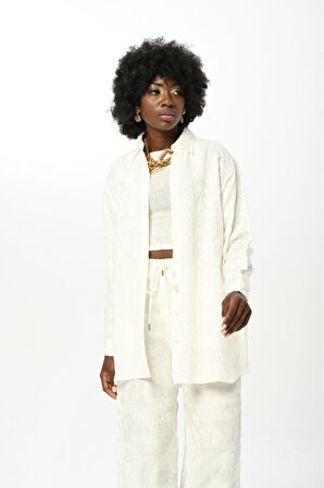 KADIN DESENLİ ECRU OVERSİZE KESİM GÖMLEK