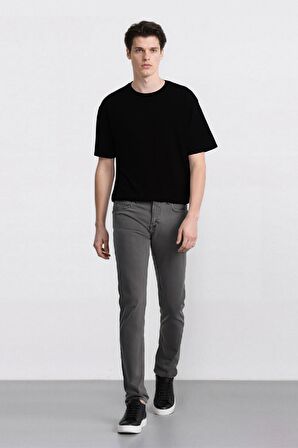 DeFacto Sergio Regular Fit Normal Kalıp Normal Bel Boru Paça Jean Pantolon E3321AX25SPNM55