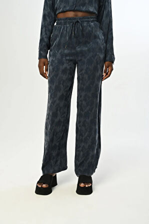 KADIN BELİ LASTİKLİ BOL PAÇA DESENLİ LACİ PANTOLON