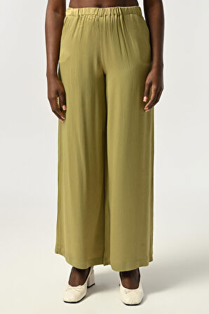 KADIN BELİ LASTİKLİ BOL PAÇA DÜZ RENK VİSKON KUMAŞ PANTOLON