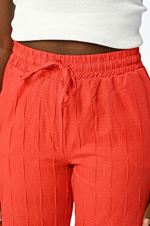 KADIN RAHAT KALIP BELİ LASTİKLİ DESENLİ PANTOLON