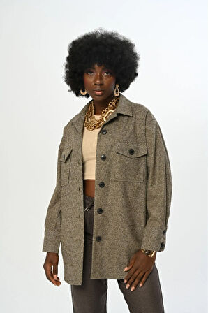 KADIN ÇİFT CEPLİ KAHVERENGİ OVERSİZE KESİM GÖMLEK