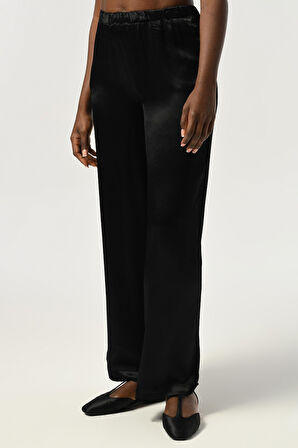 KADIN BELİ LASTİKLİ BOL PAÇA DÜZ RENK VİSKON KUMAŞ PANTOLON