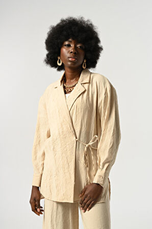 KADIN BELDEN BAĞLAMALI KIRIŞIK KUMAŞ DÜZ RENK GÖMLEK