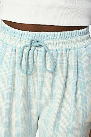 KADIN RAHAT KALIP BELİ LASTİKLİ EKOSE DESENLİ PANTOLON