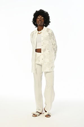 KADIN DESENLİ TRANSPARAN GÖMLEK