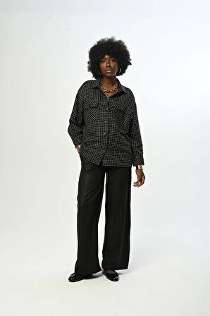 KADIN KARE DESENLİ SİMLİ ÇİFT CEPLİ GÖMLEK