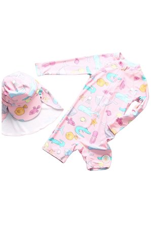 Upf50+ Kız Çocuk Pembe Hizli Kuruyan Kolay Giyilen Fermuarli Tulum Mayo Sapka Set