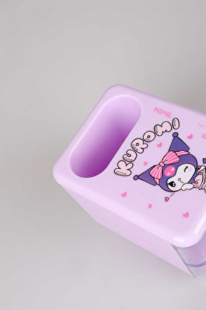 "DEKOMUS CEP DEFTERİ HEDİYELİ" YENİ SEZON LİSANSLI KUROMI MASA KALEMLİĞİ 