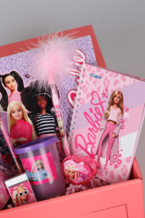 DEKOMUS GIFT BOX ÖZEL KUTULU BARBIE'NIN PEMBE DÜŞLER KOLEKSİYONU ÖZEL TASARIM KIRTASİYE SETİ 