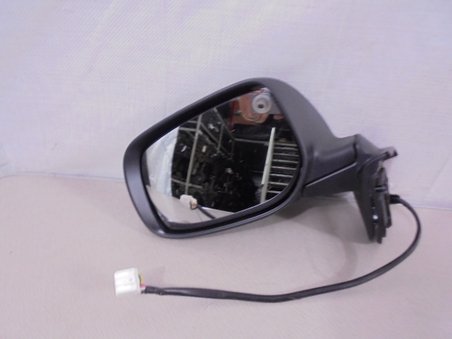 TOYOTA AURIS SOL AYNA OTM. 2010-2012