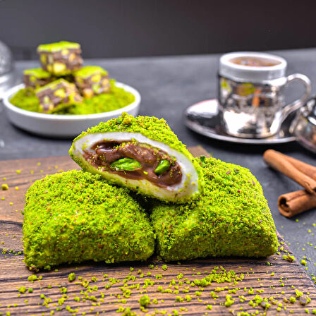 Antep Fıstıklı Çikolatalı Bohça Lokum 250 Gr